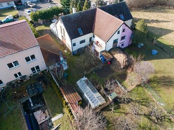 NA PREDAJ 5 IZBOVÝ RODINNÝ DOM S 2 GARÁŽAMI, 739 M2, STRÁŽNI - 4