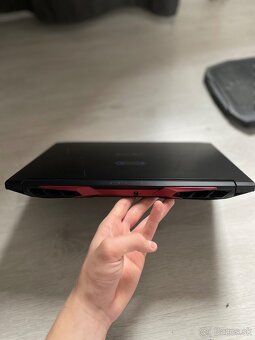 Predám herný notebook ACER nitro5 - 4
