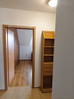 Prenajmem 2-izbovy byt - 4