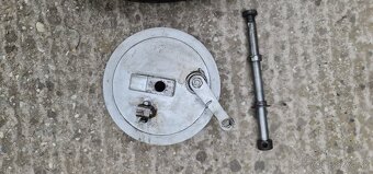 Zadné koleso + zadná brzda + os - JAWA ČZ 175 / 356 - 4