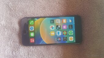 Iphone 8 - 4