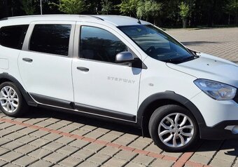 Predám Dacia Lodgy Stepway, 7 míst - 4