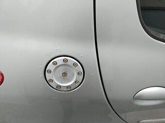 Peugeot 206 - 4