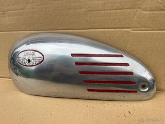 Chromový kryt nádrže pre Jawa Panelka / Športka - 4