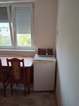 Prenájom 3 izbového bytu - 4