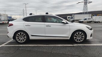 Hyundai i30 Fastback, Style, 103kw Manuál - 4