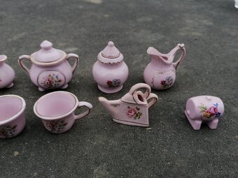 Predám zbierka miniatúr z ružového porcelánu - 4
