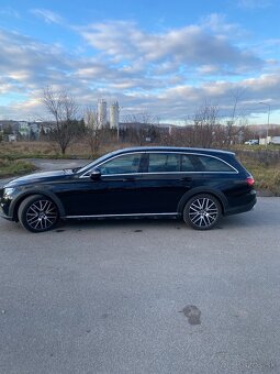 Mercedes-Benz E trieda All-Terrain 220D 4Matic - 4