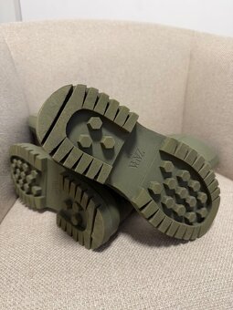 Predám čižmy ZARA - 4