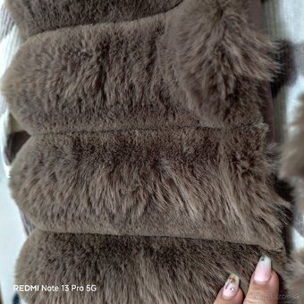 Kožušinková vesta-m,l - 4