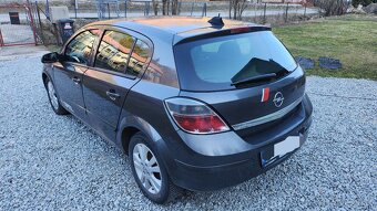 Opel Astra H 1.4 EcoTec (66 kW) - 4