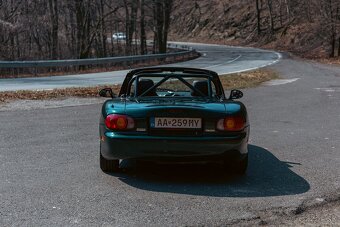 Mazda Mx-5 Miata 1.8 samosvor - 4