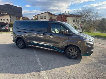 Predám Ford Tourneo Custom 2.0 TDCi 170 Titanium L2 AuTomat - 4