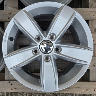ORIGINÁL VW HLINÍKOVÉ DISKY 5x112 R15 - 4