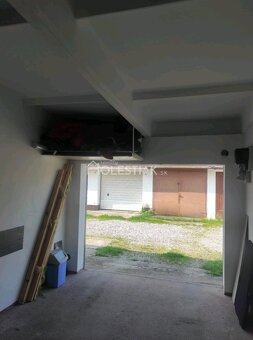 Exkluzívne predám garáž v centre KNM - 4
