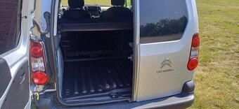Predám Citroen Berlingo Multispace - 4