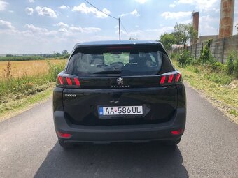 Peugeot 5008 1.5HDI 7 miest Automat 2021 - 4