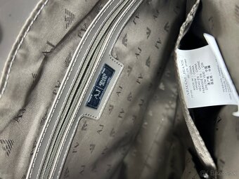 Predám kabelku Armani Jeans - 4