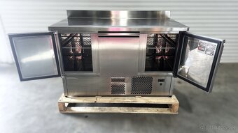 Profesionálny chladiaci stôl – 3 dverový - 4