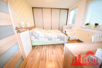 Na predaj veľký 3 izbový byt s lodžiou, 77 m2, Trenčín, Hala - 4