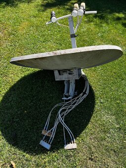 Satelitná parabola + 3 konvertory - 4