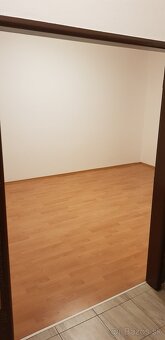 Predám 1 izb.byt - 4