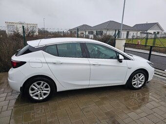Opel Astra 2017 - 4