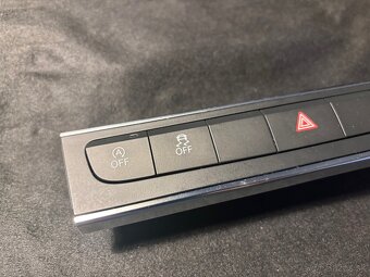 Tlacidlovy panel Audi A3 8p facelift - 4