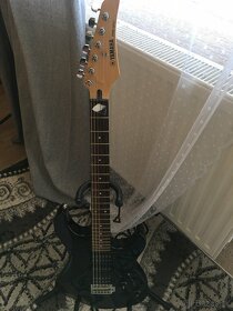 Gitara Yamaha ERG 121C - 4