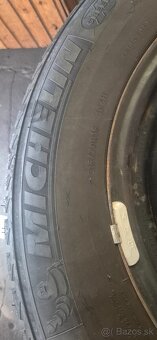 Predám zimný komplet 215/70R16 na toyotu RAV 4. - 4