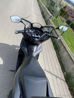 Honda PCX 125 r.v. 2020 - 4