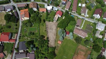 Rodinný dom v krásnej prírode s veľkorysým pozemok - 4