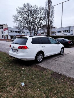 Volkswagen Golf Variant 4x4 - 4
