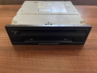 Autorádio VW Golf 7 – kompletná OEM sada - 4