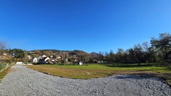 Pozemok v projekte: 572 m² v exkluzívnej komunite 4 domov, - 4