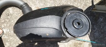 Na predaj používaný vreckový vysávač SENCOR SVC 684TQ SIXTO. - 4