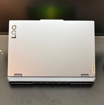 Lenovo LOQ 15IRX9 - 4