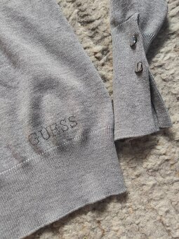 Dámsky pulóver Guess  veľ. XS + darčeková taška Guess - 4