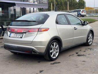 Honda Civic 1.8 VTEC Executive - 4