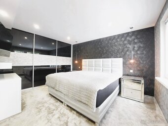 Ojedinelý 4+1 izbový byt s dvomi pivnicami a parkovaním, - 4