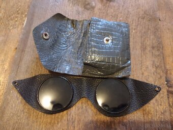 Nemecké proti prachové okuliare.Znacené - 4