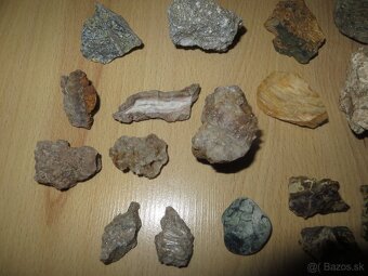 Rôzne minerály zo Slovenska - 4