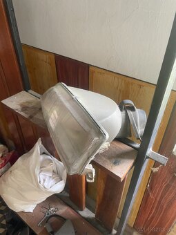 Ľavý predný svetlomet VALEO pre Peugeot 106 - 4