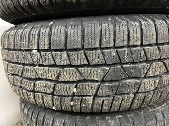 Zimne pneu Continental 215/60R16 - 4