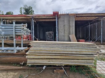 SŤAHOVANIE A PREPRAVA - 4