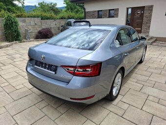 superb 3 sedan tdi dsg - 4