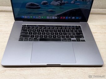 MacBook Pro 16" (2019) Intel Core i9, 32 GB RAM 1 TB SSD - 4