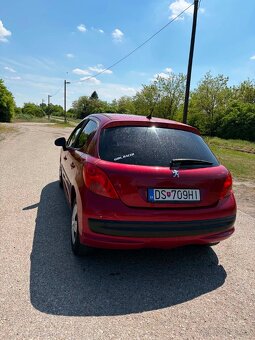 Peugeot 207 1.4i - 4