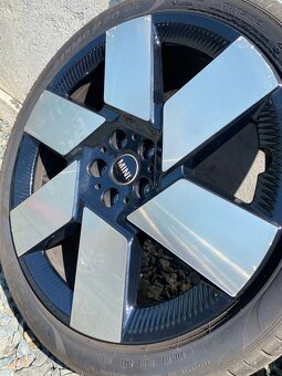 Originálne alu disky E 8J x 20" ЕТ46, PCD 5x112 IS46 5A269 - 4