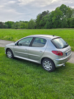 Peugeot 206 1.4 benzín ( 55kw ) - 4